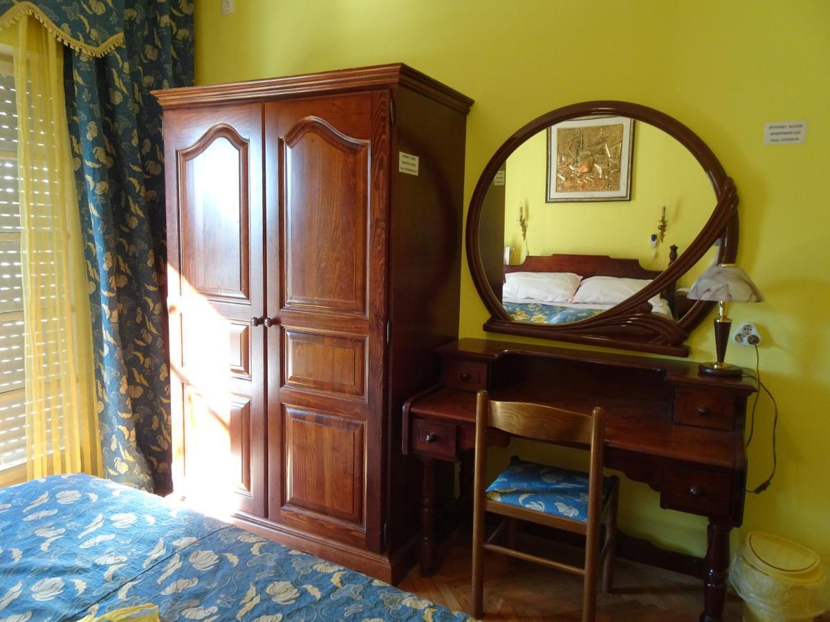 Apartments Edi - Captain'S House Moscenicka Draga Bagian luar foto